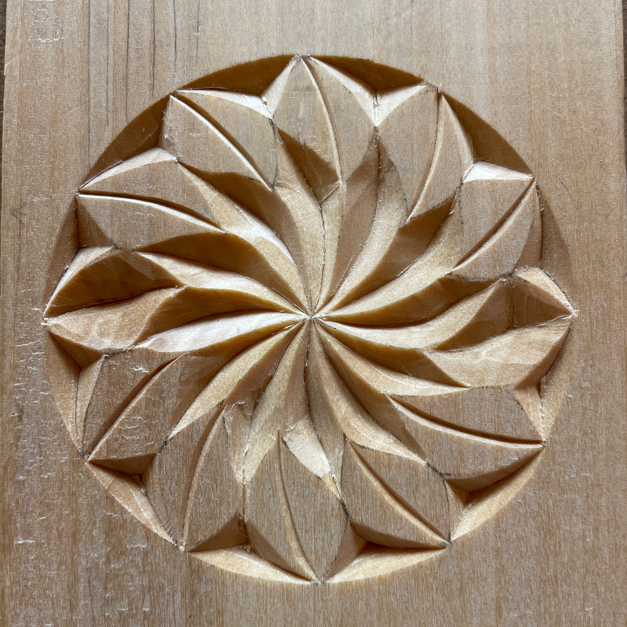 Book Of Patterns for Chip Carving Wood Bern