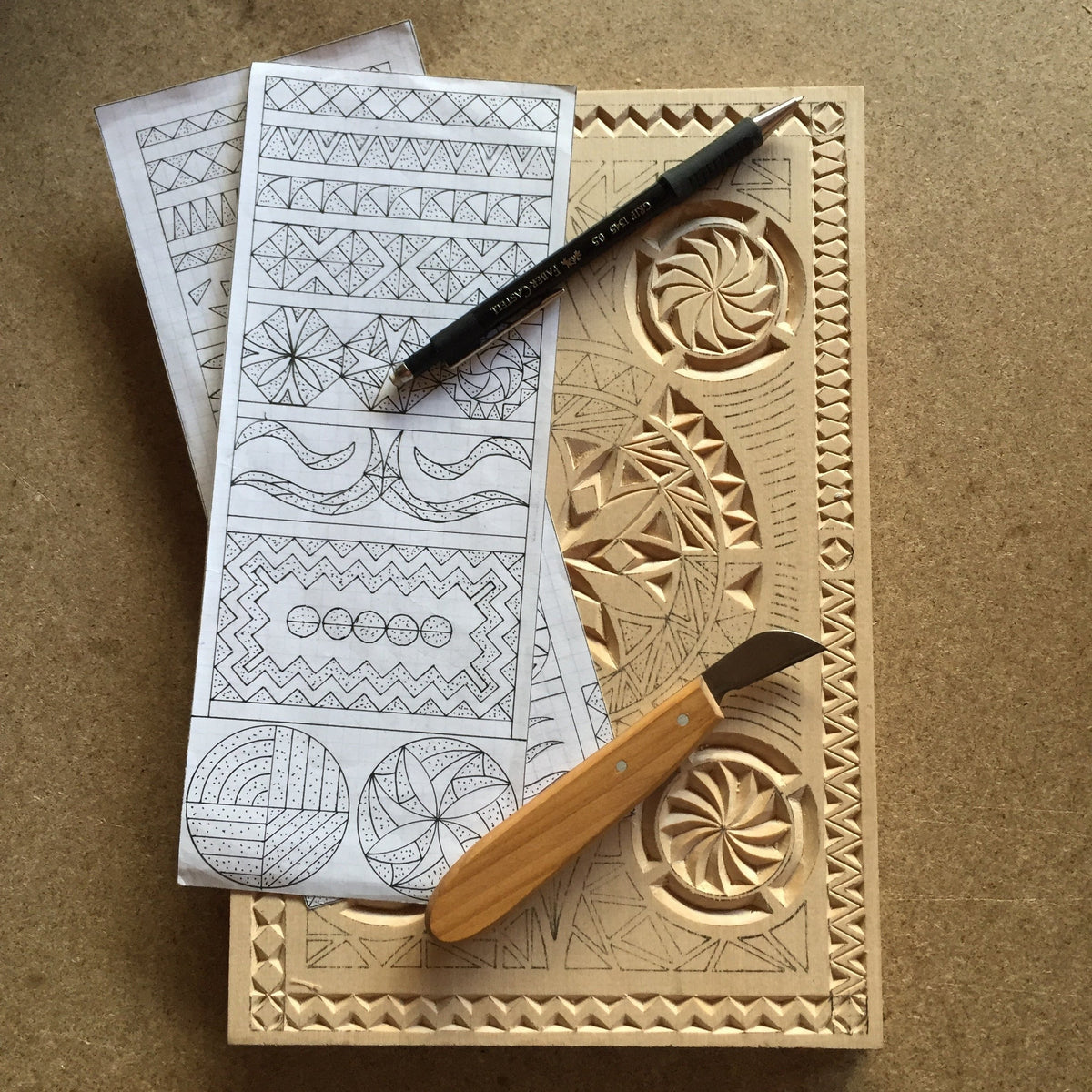 Taller Chip Carvint talla en madera Barcelona